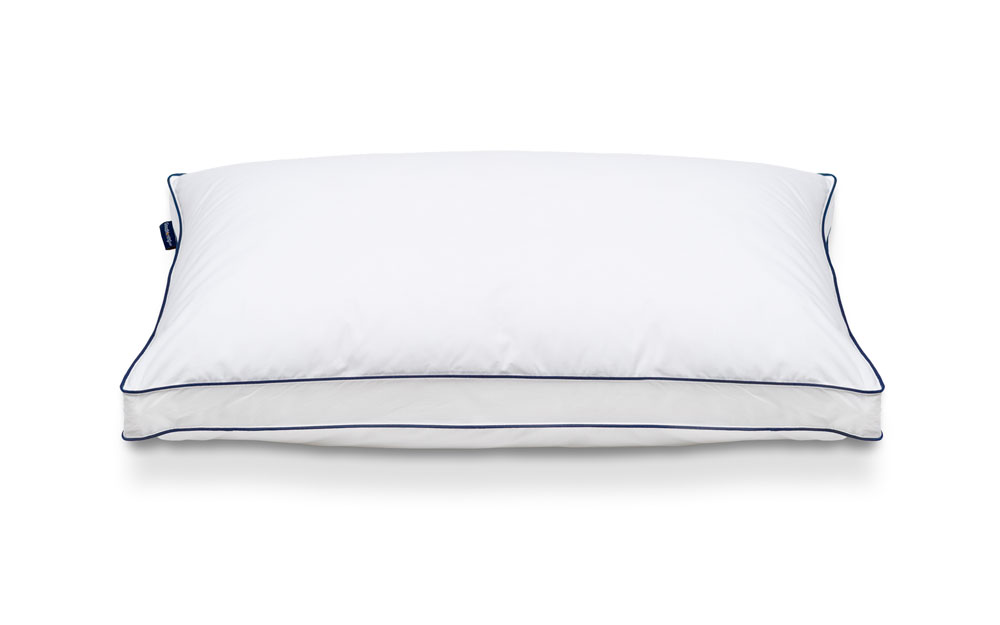 GM-Pillows-three-quarters-MemoryFoam-SizeComp-4000x3000 Front view of the Adjustable Memory Foam Pillow